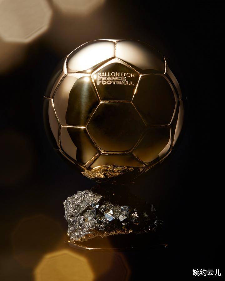 登贝莱荣膺金球奖实至名归，巴黎多人居前十，帕尔默第八引热议