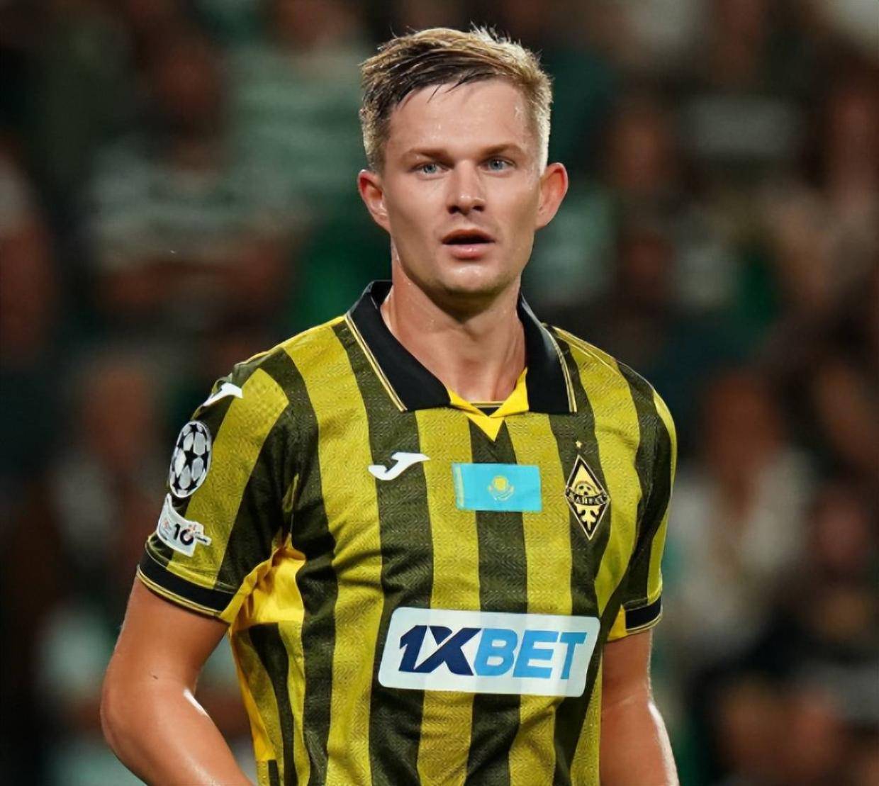 成都蓉城最后一块拼图完成，欧冠解围王空降西南！他能否超过提莫莱切特？